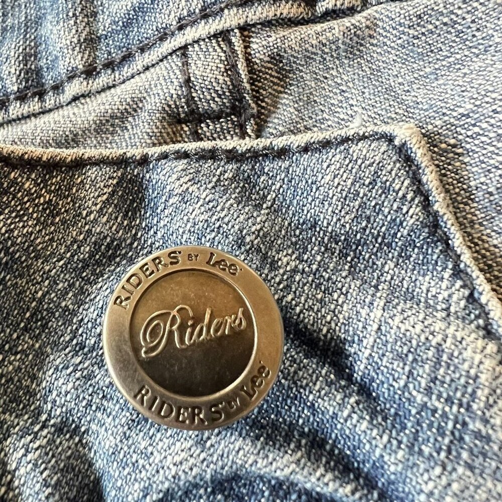 Lee Riders Mid Rise Denim Blue Short Womens Sz 18 M 5-Pocket Sparkle Details - Picture 5 of 10
